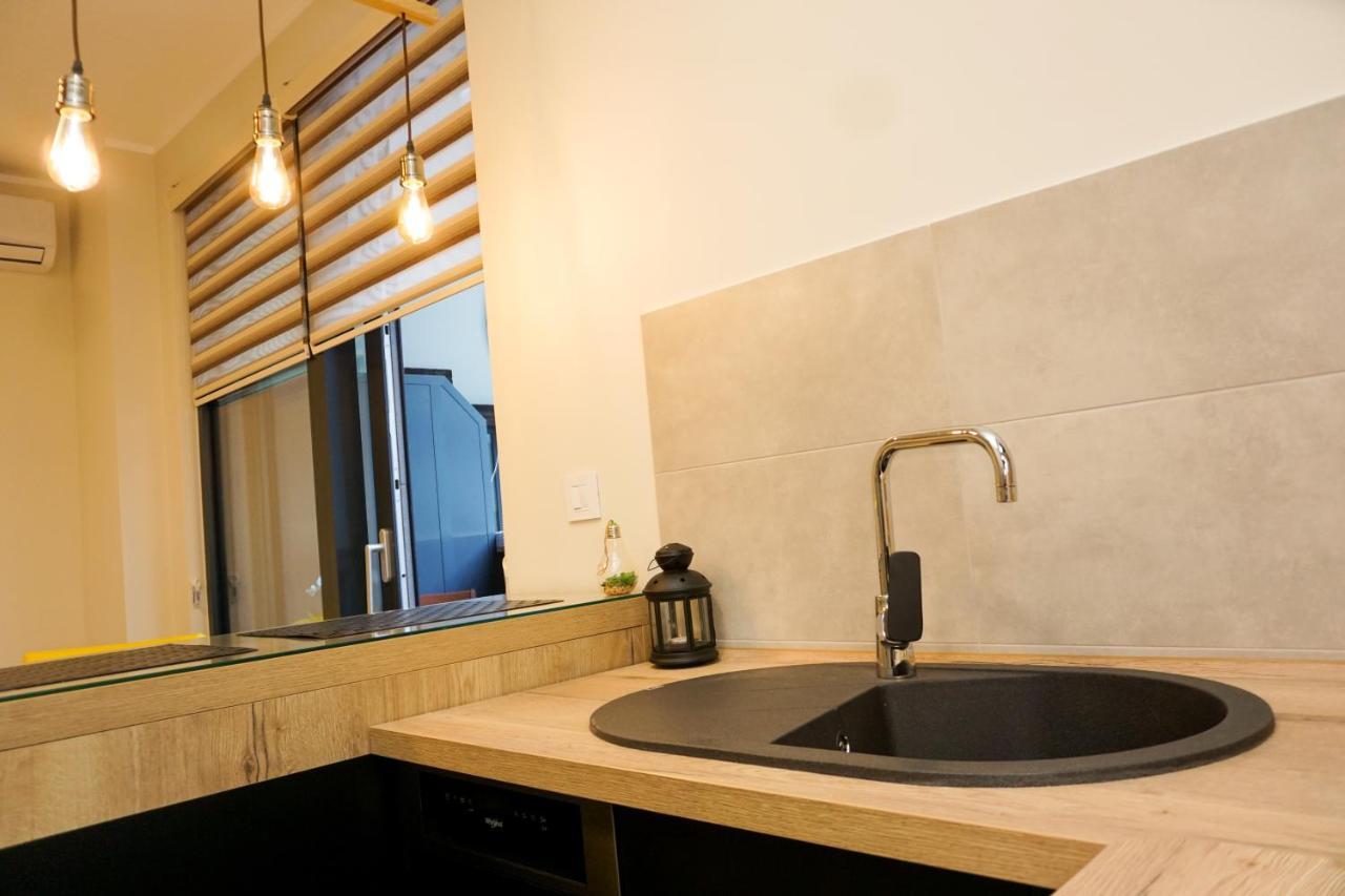 Central Palace Apartmani - Pupinova Palata Novi Sad Exteriör bild